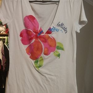 Hollister tee